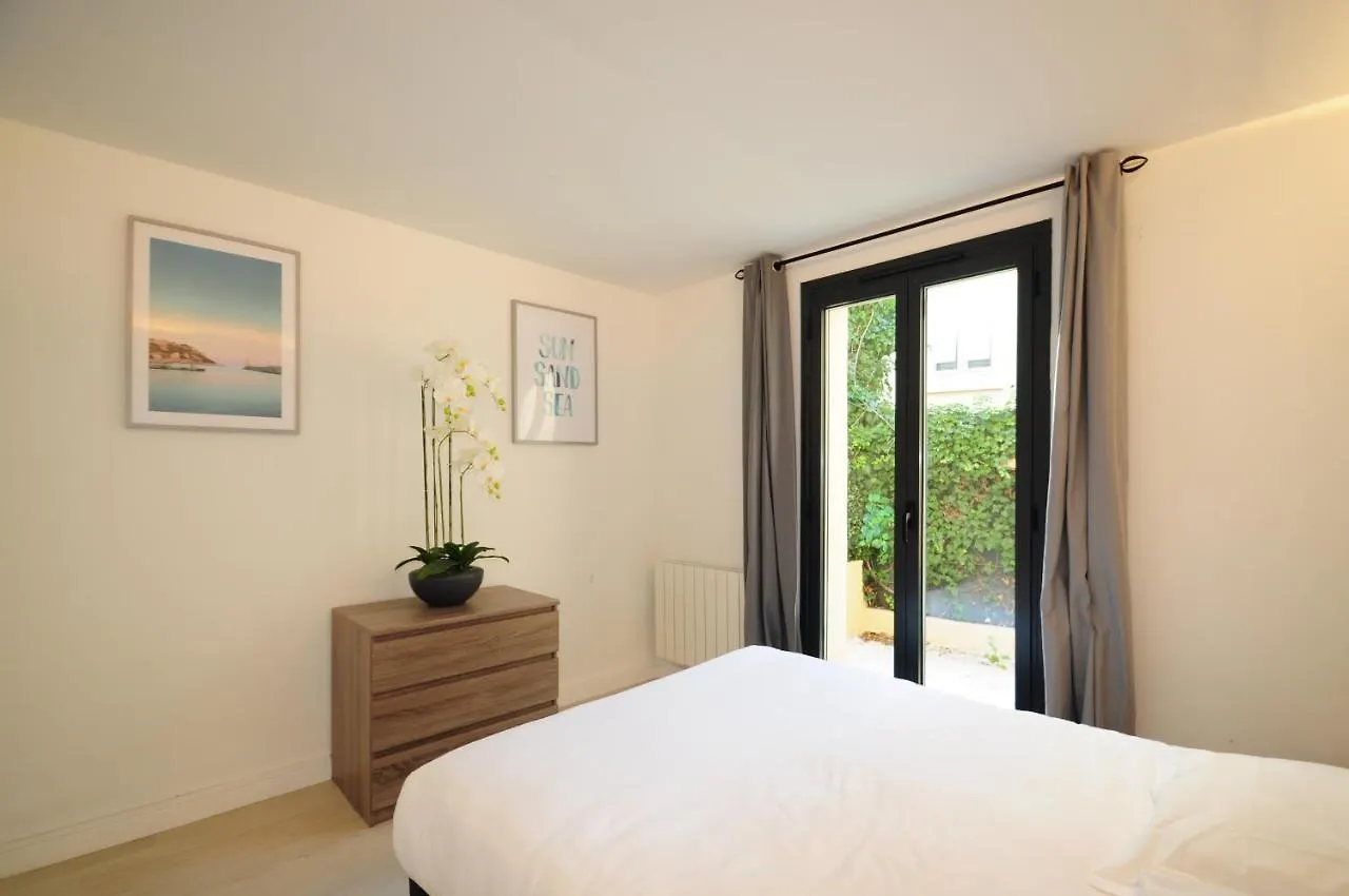 Les Volets Bleus Apartment Nice