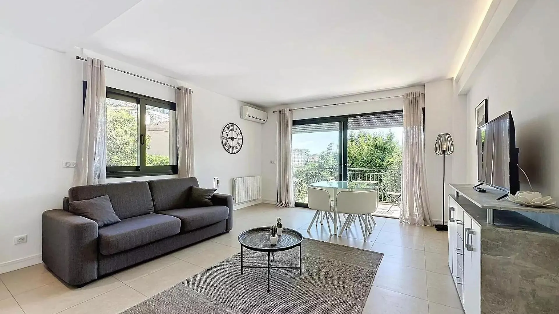 Les Volets Bleus Apartment Nice 0*,  France