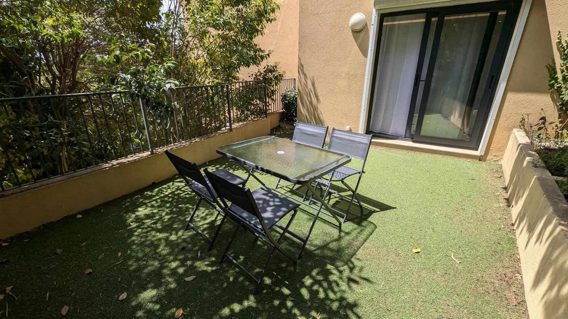 Les Volets Bleus Apartment Nice 0*,
