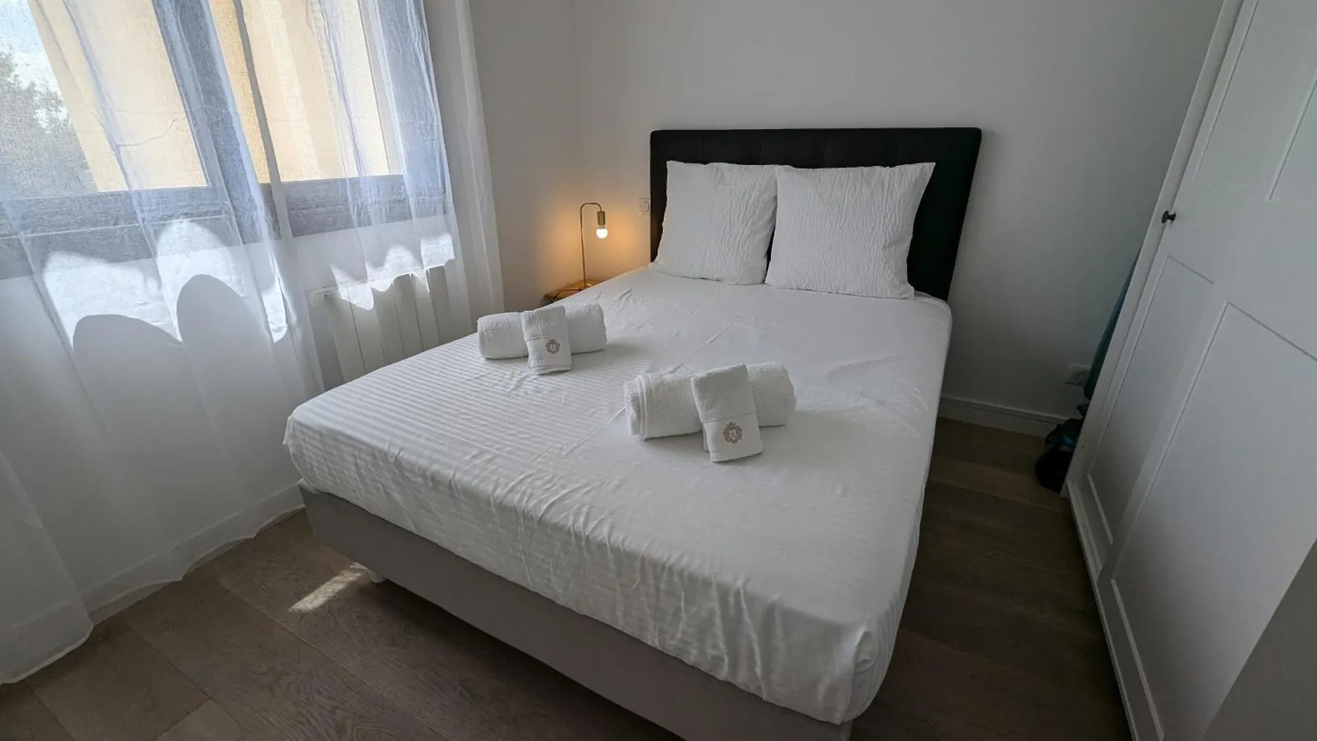 Les Volets Bleus Apartamento Nice